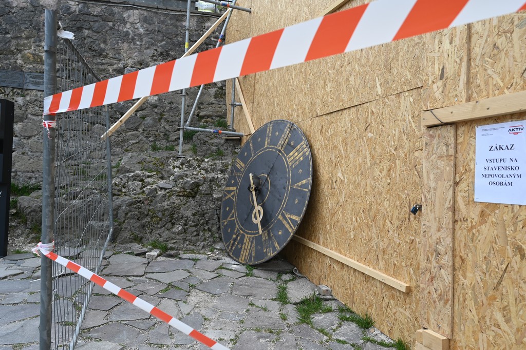 Modernizácia Trenčianskeho hradu, Trenčín