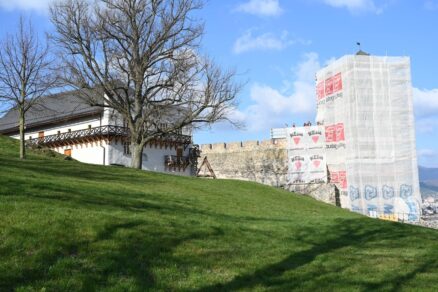 trenciansky-hrad-obnova