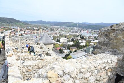 trenciansky-hrad-obnova