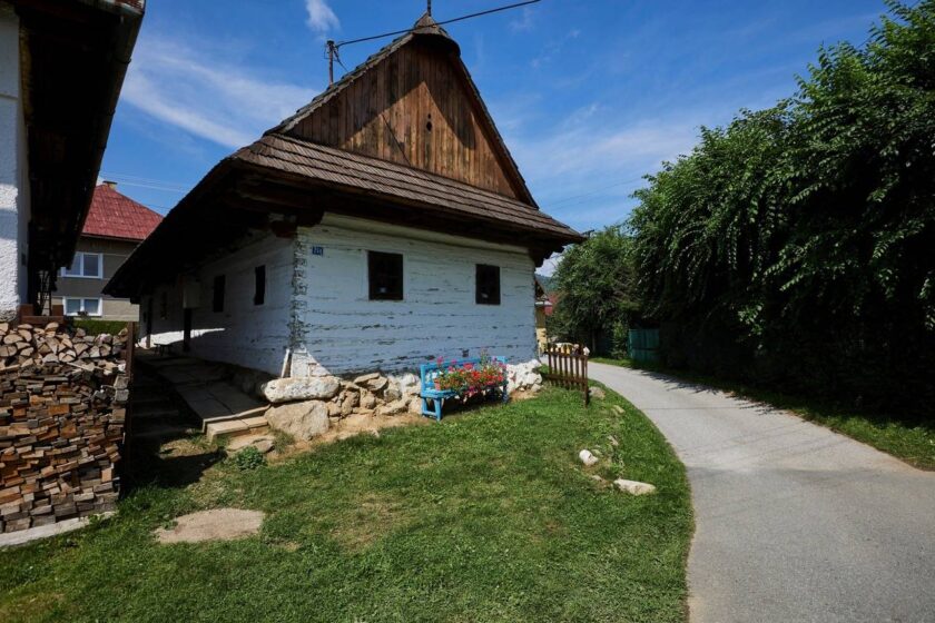 chiska-u-kriski-drevenica-rejdova-rekonstrukcia