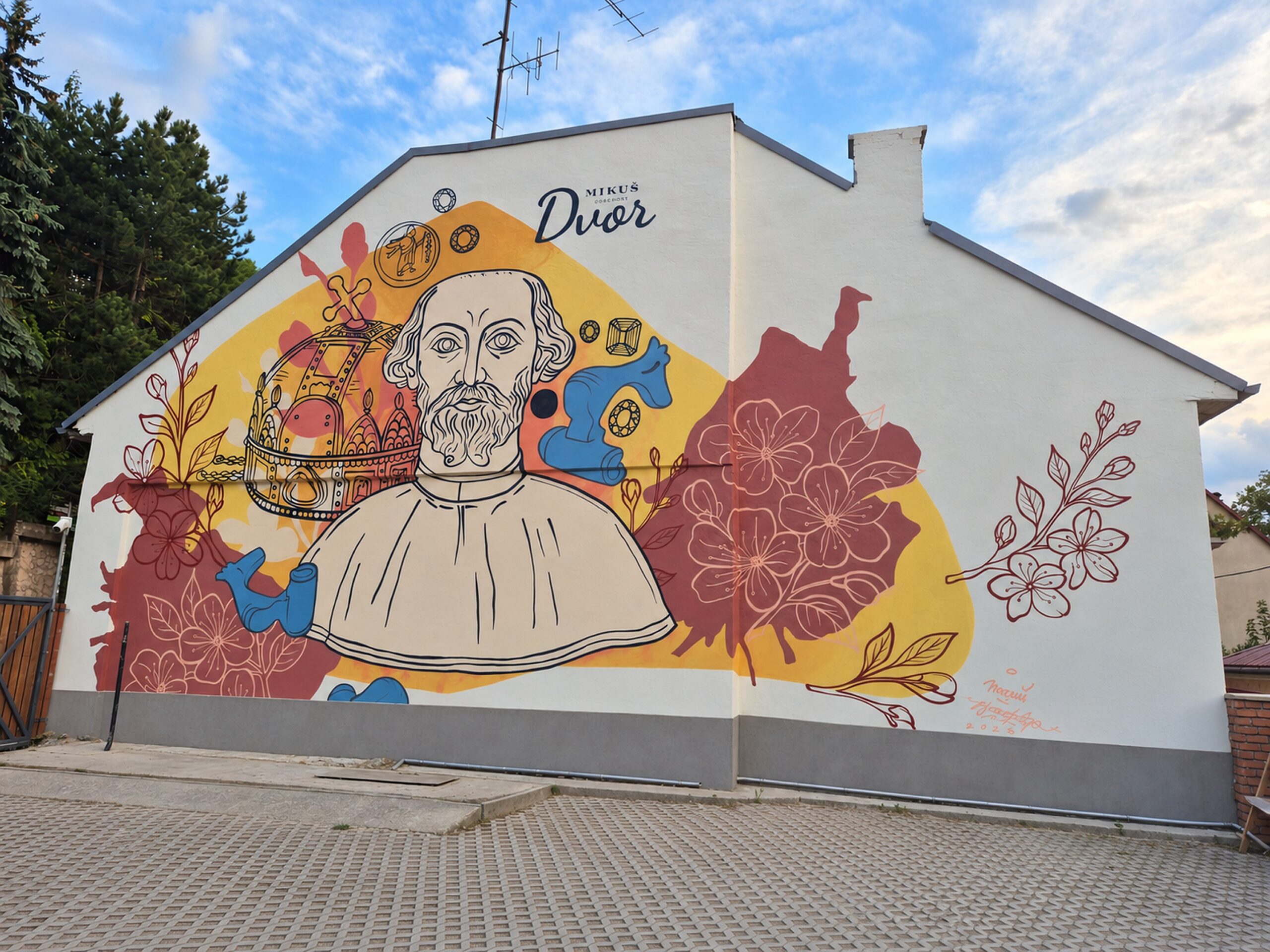 Prvý mural v Mestskej pamiatkovej rezervácii mesta Trenčín nesie názov Dvor Mikuš. dvor-mikus-mural-streetart-trencin
