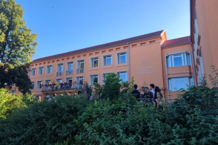 Gymnázium na Einsteinovej ulici v Bratislave je komplexne zrekonštruované.
