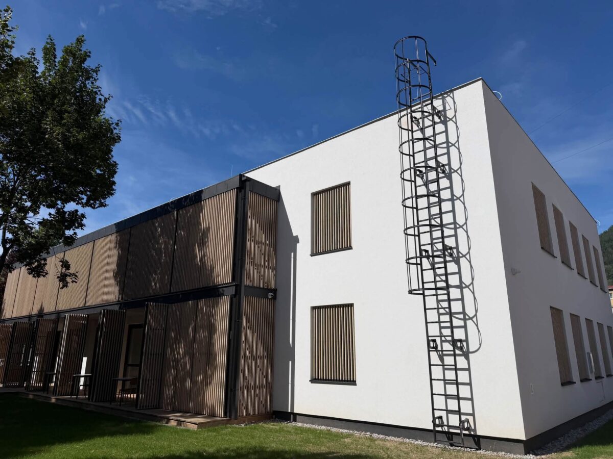 Nový Denný stacionár mesta Ružomberok začal poskytovať sociálnu službu klientom od 1. septembra.