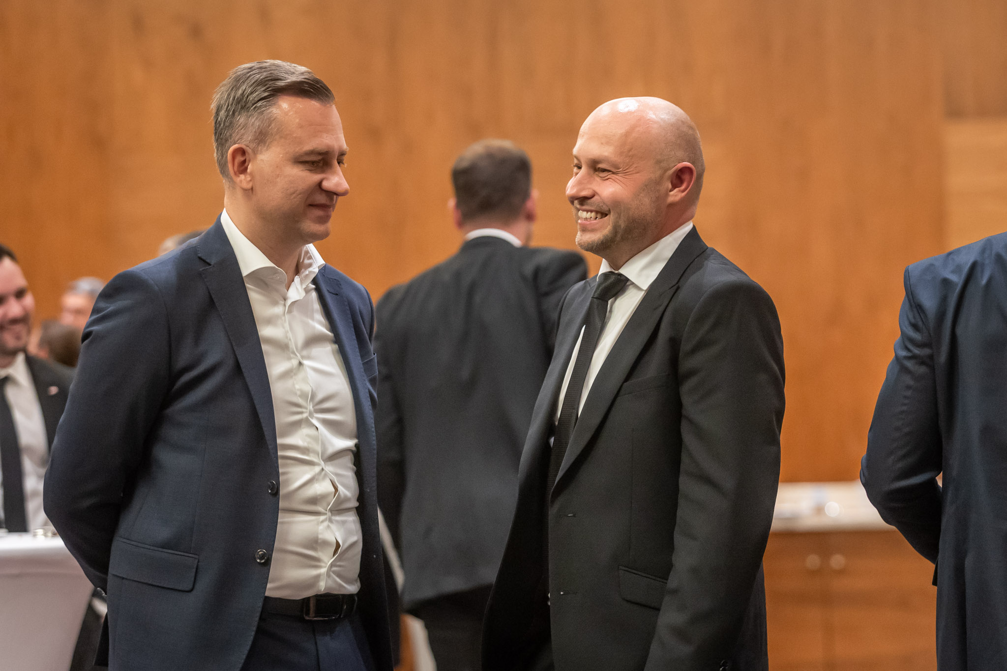 Vľavo Erik Hrnčiar, Hescon