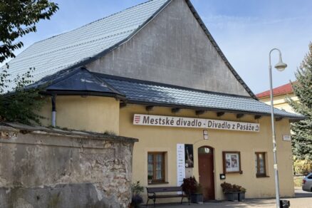 nova-sala-divadlo-z-pasaze-banska-bystrica