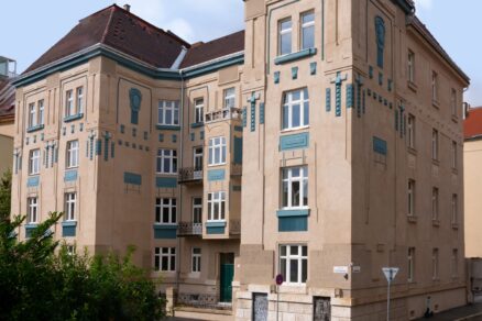 palac-jeney-obnova-kosice