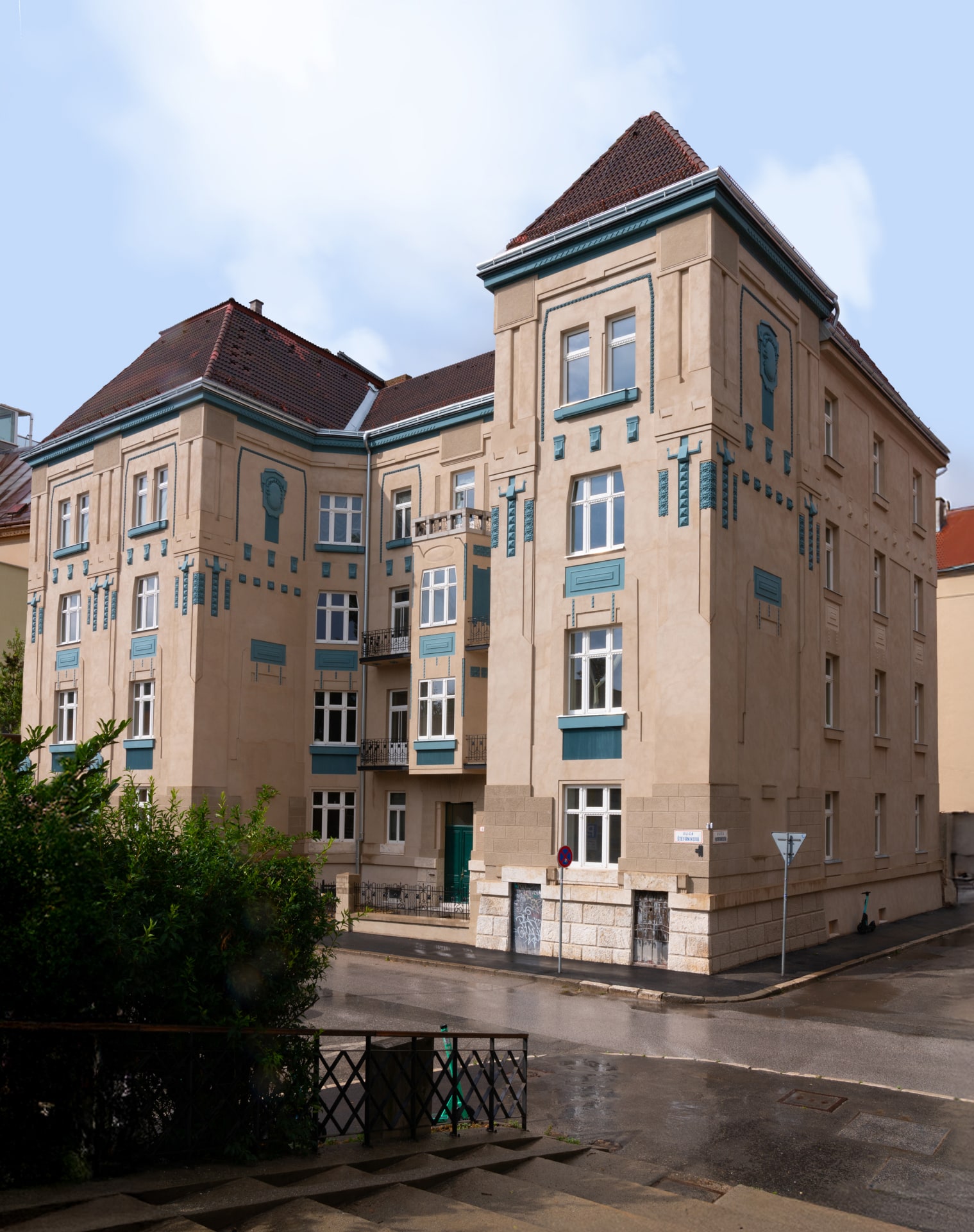 Palác Jeney, Košice