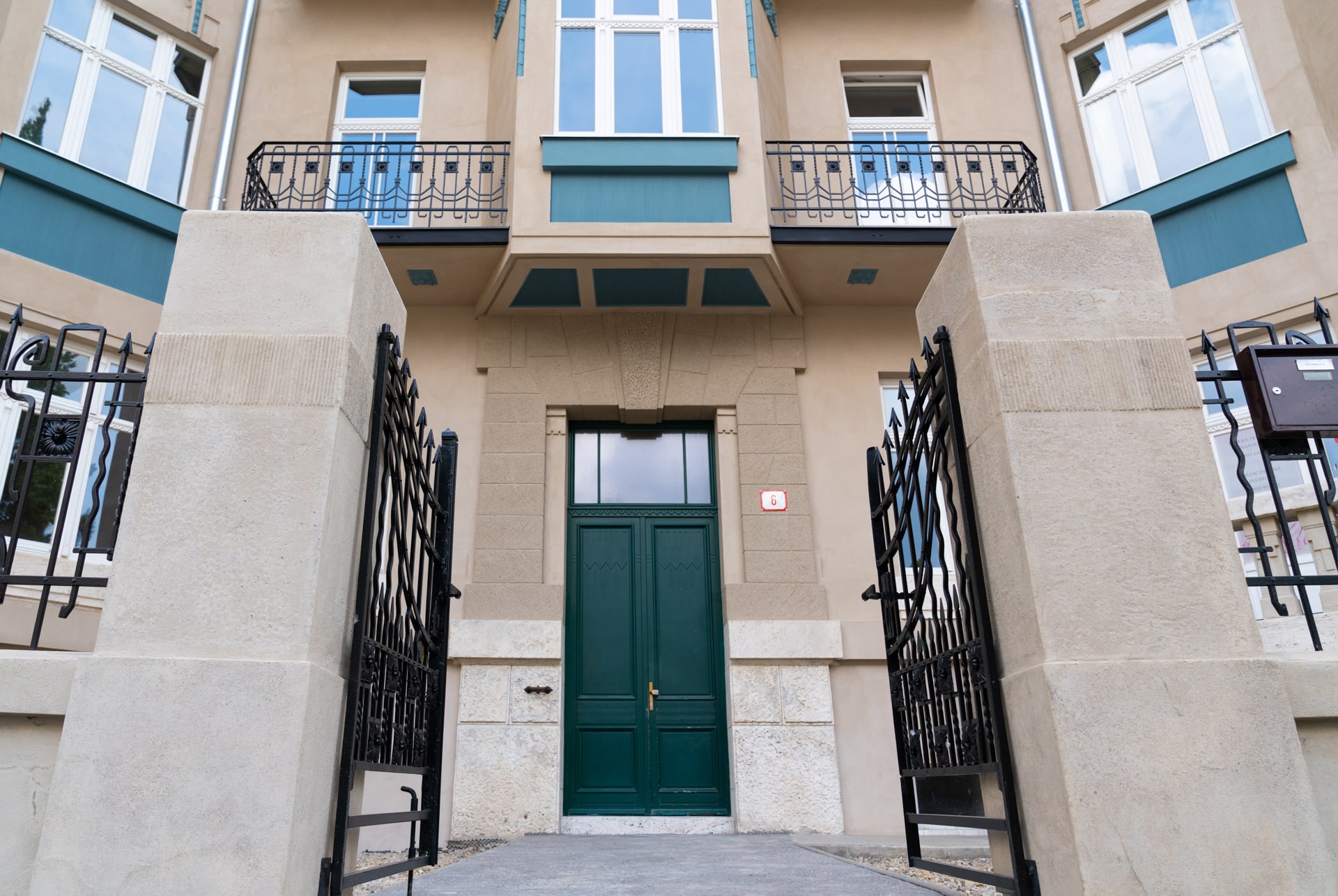 Palác Jeney, Košice