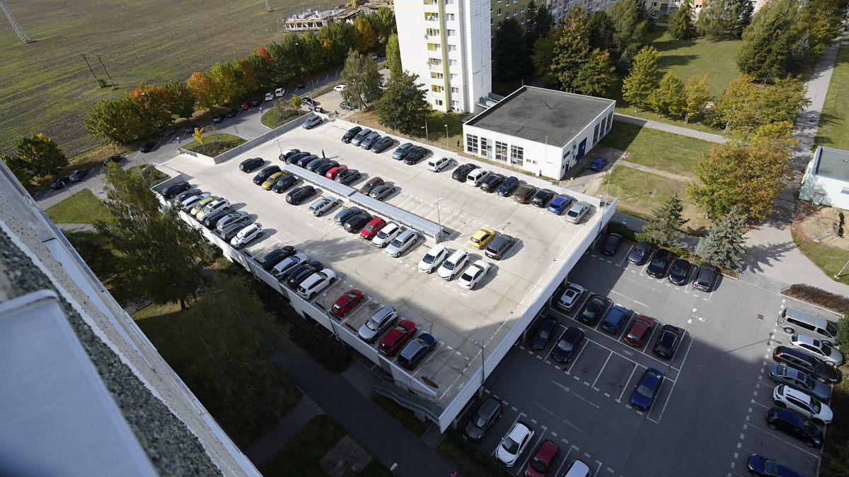 Viacpodlažné parkovisko Juh III.