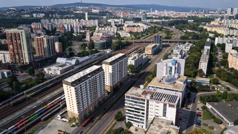 Veže projektu projektu Panónska v širšom kontexte zástavby v Bratilave-Petržalke. Veže projektu projektu Panónska v širšom kontexte zástavby v Bratilave-Petržalke.