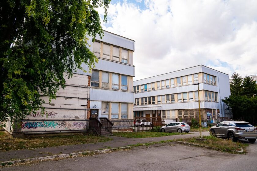 poliklinika nad jazerom (8)
