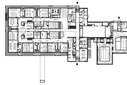 01 EBM 1NP Strany z a d 43 komplett web v3