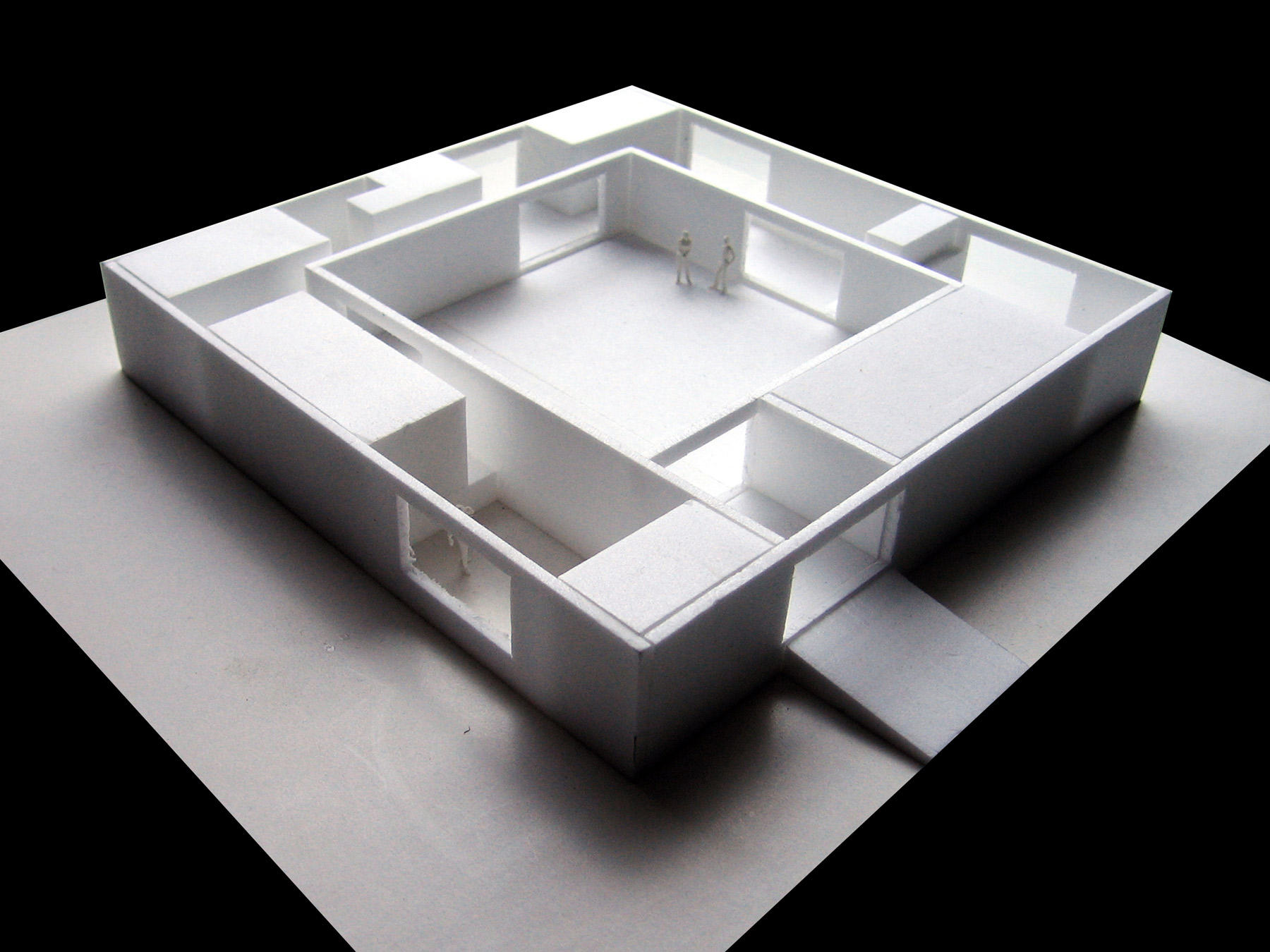 4 Atrium house study model