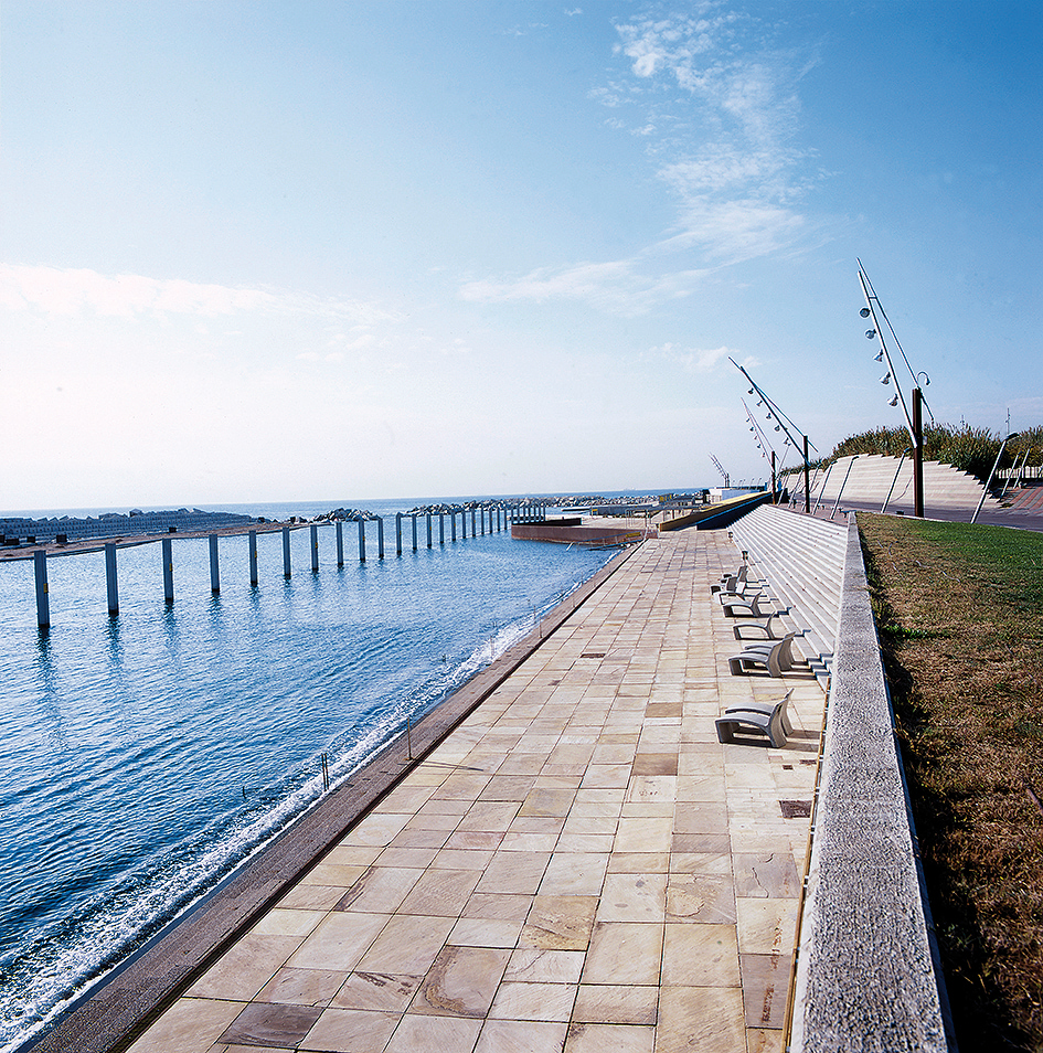 01 bathing area barcelona 1