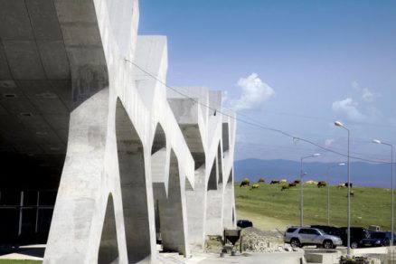 08 betonove odpocivadlo gruzie mayer big image