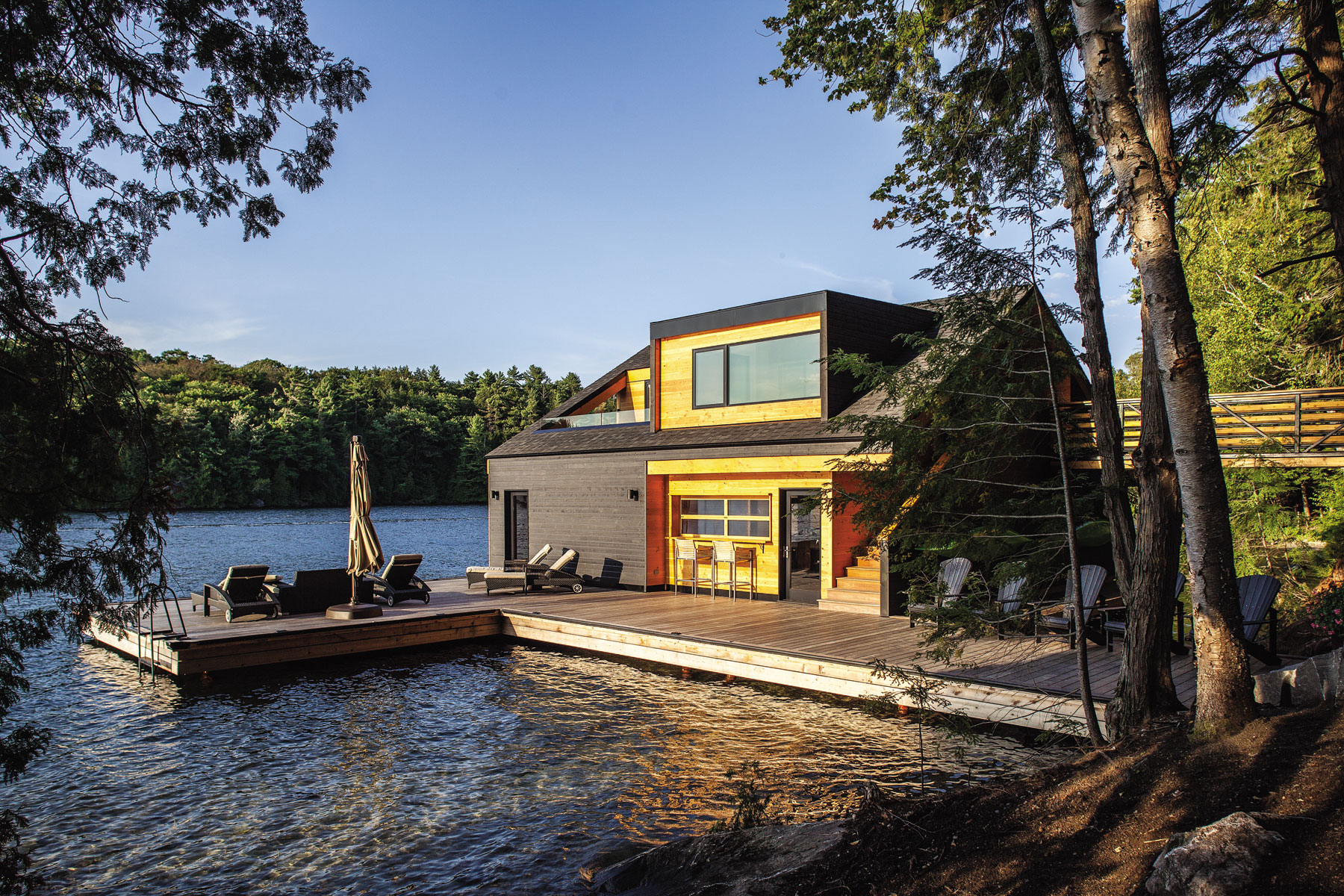 Lake Joseph Boathouse by Altius 12