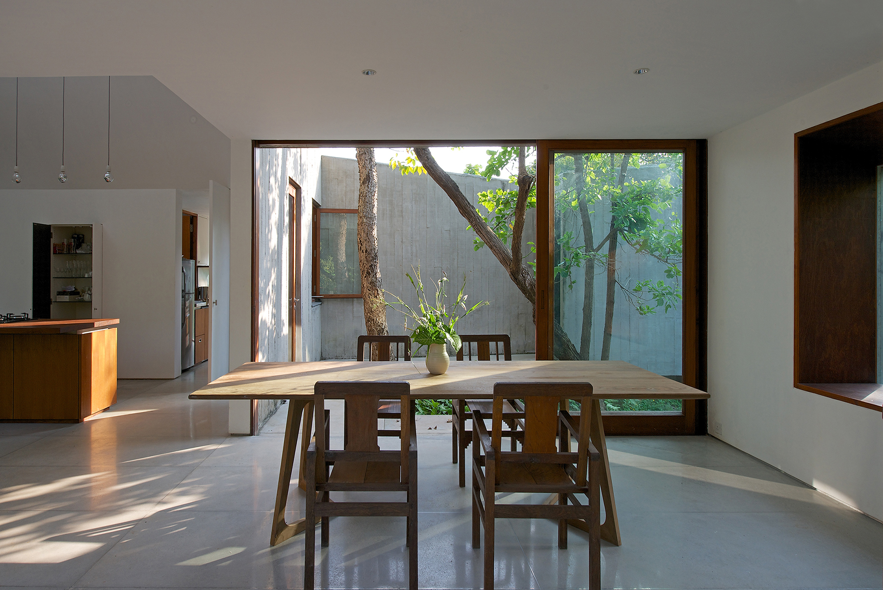 Architecture BRIO House on a Stream 09 Dining Room