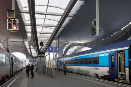 19 stanica Graz platforms  roofing47