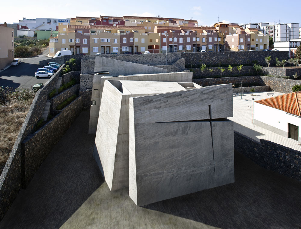 kostol, beton, Menis Arquitectos