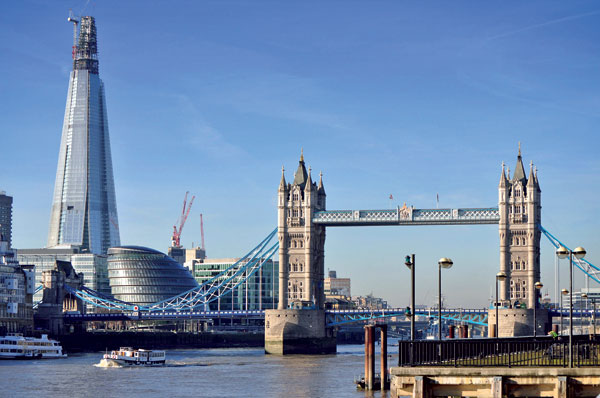 mrakodrap shard sa dotkol stropu londynskeho neba 6001 big image