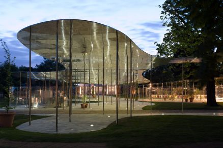 17 zahradni pavilon serpentine nejslavnejsi architekti big image