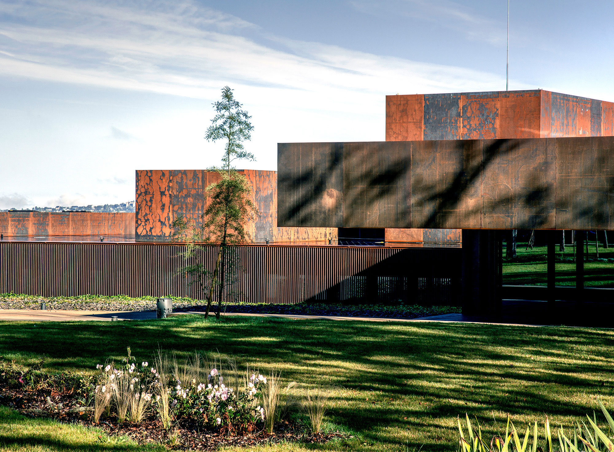 Múzeum Soulages v spolupráci s G. Trégouëtom (Rodez, Francúzsko, 2014), Foto: Hisao Suzuki