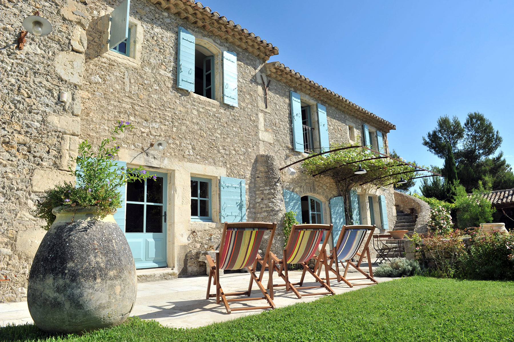 2   Front facade of the main house