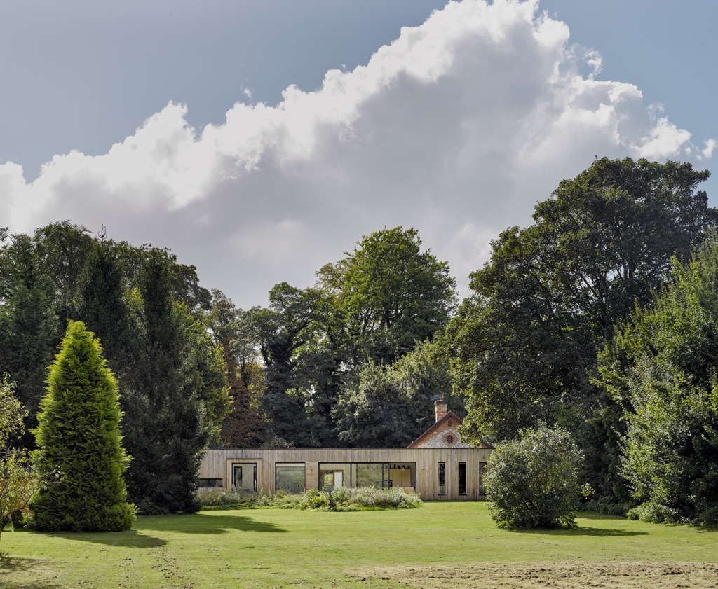 adam knibb architects hurdle house 4 1024px