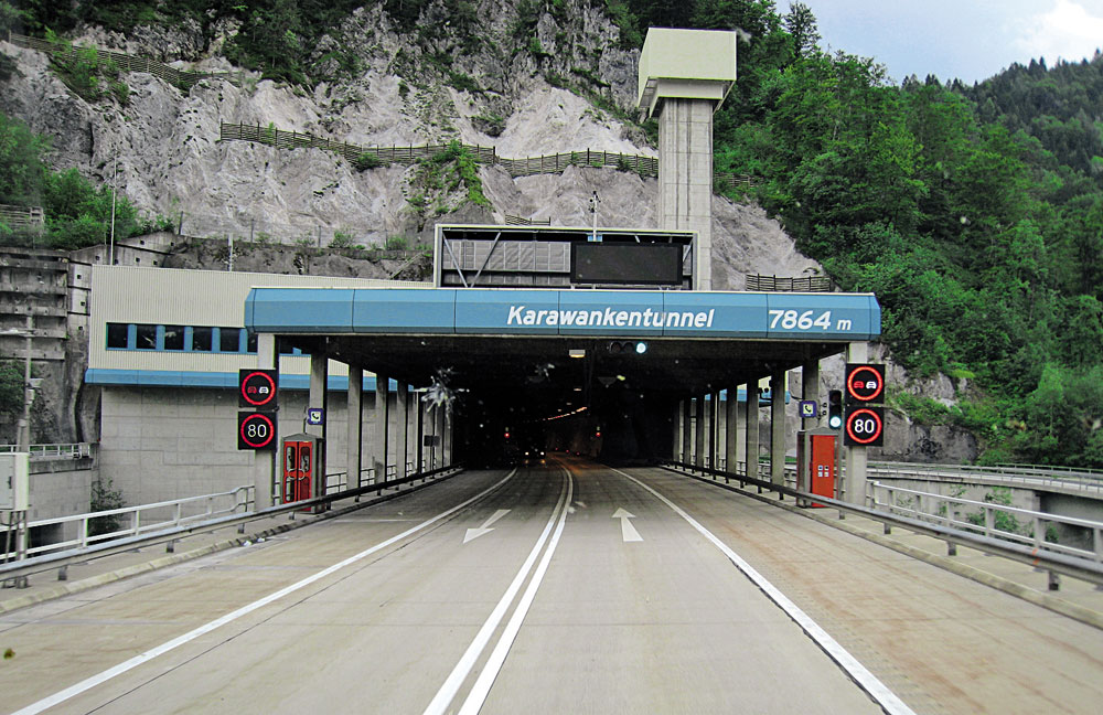 bezpecnost slovenskych dialnicnych tunelov 7333 big image