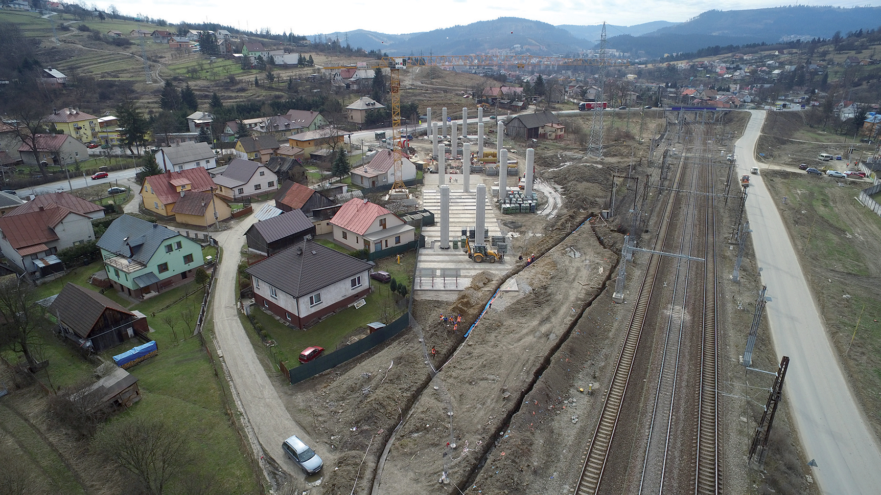 Pohľad na stavenisko od stredu mosta smerom k opore 1L, 1P