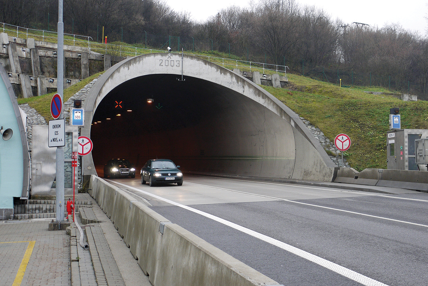 Obr. 2 Tunel Horelica – západný portál