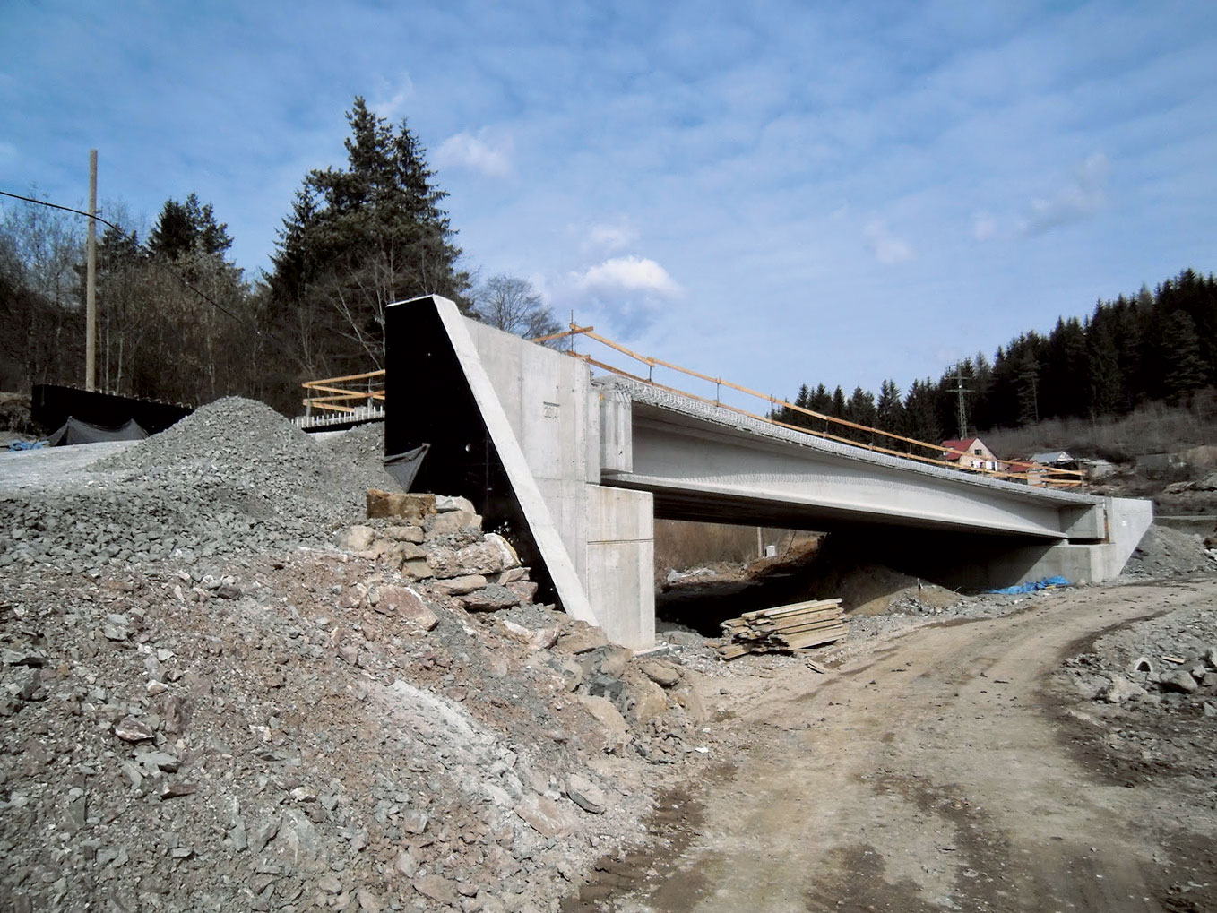 SO 237-40 Most na vetve B1 a B2 križovatky Svrčinovec nad Šlahorovým potokom