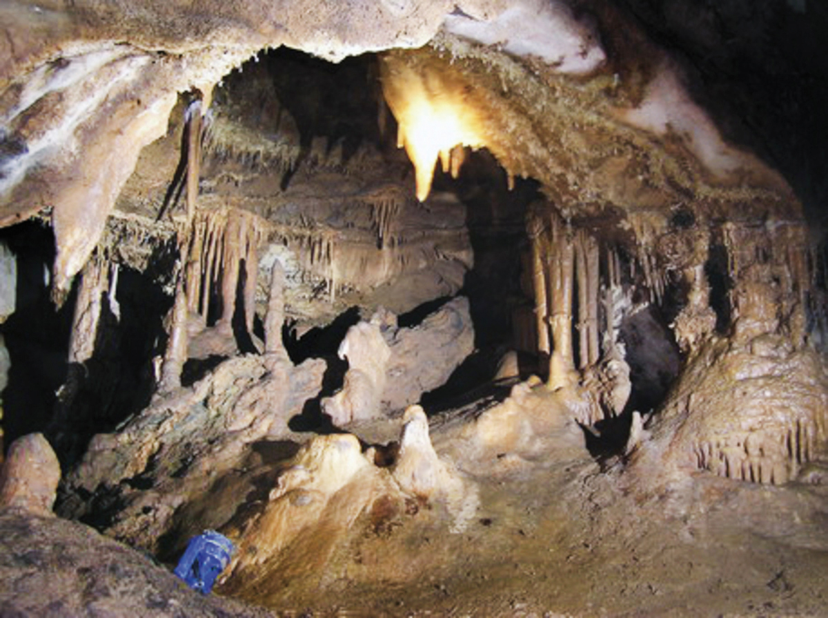 Obr. 2 Hrušovská jaskyňa zapísaná v zozname UNESCO, ktorej konečná plošná veľkosť dodnes nie je v masíve zmapovaná