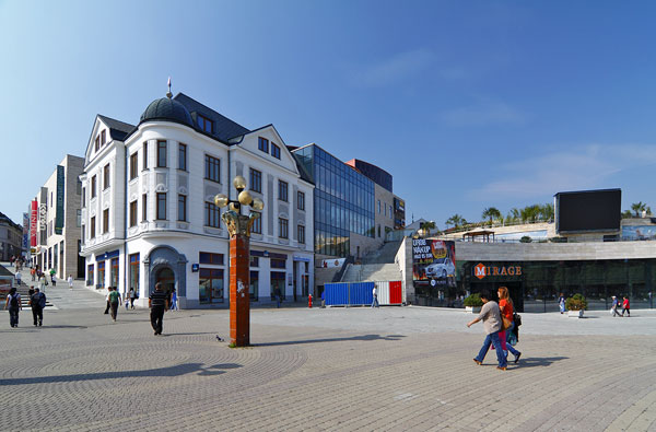 Žilina, Mirage,námestie, obchodné centrum