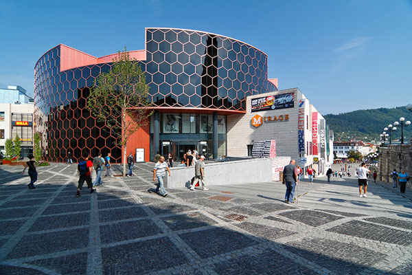 Žilina, Mirage,námestie, obchodné centrum