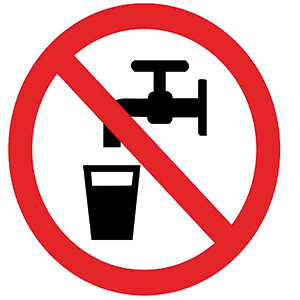 Obr. 1 Symbol pitnej a nepitnej (prevádzkovej) vody podľa STN EN 806-2