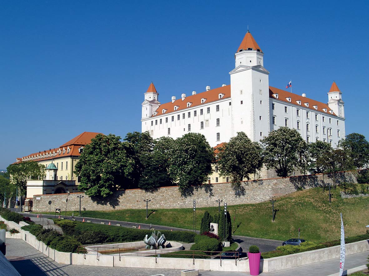 Bratislavský hrad – rekonštrukcia