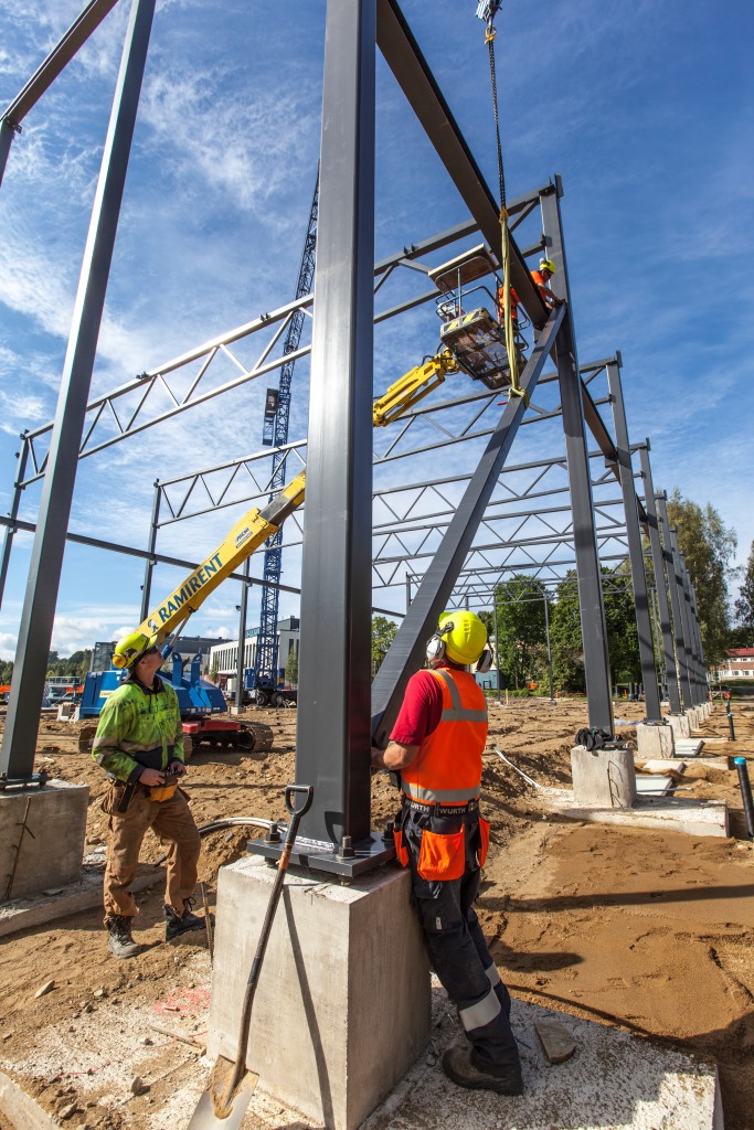 Energetické pilóty Ruukki pri zakladaní stavby.