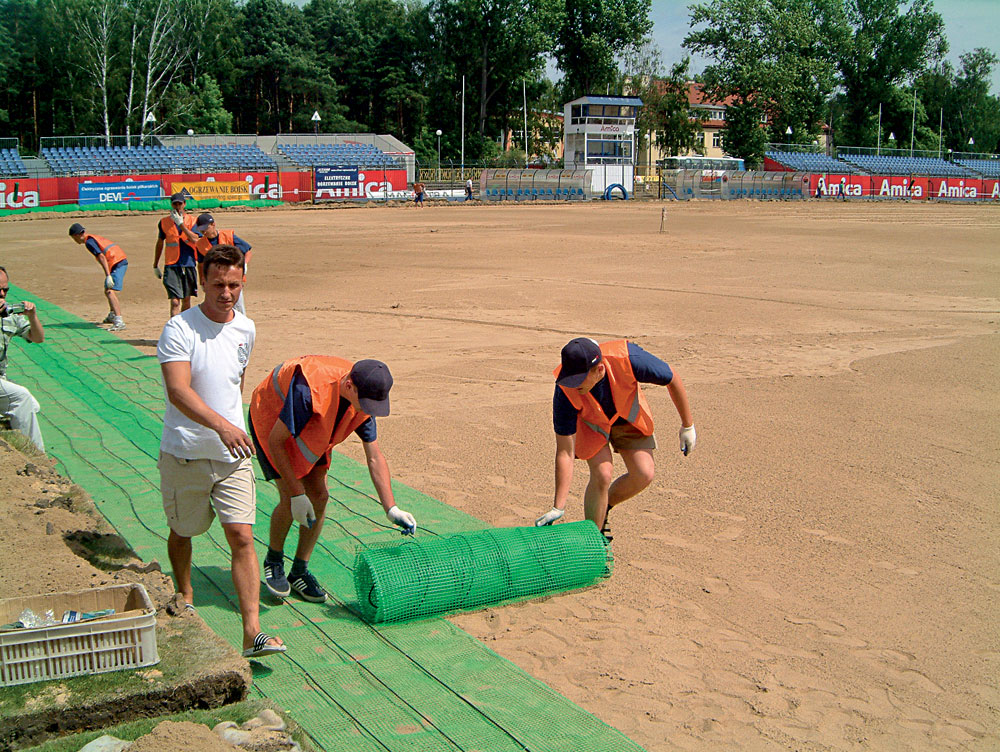 vyhrievanie travnikov futbalovych stadionov 6979 big image