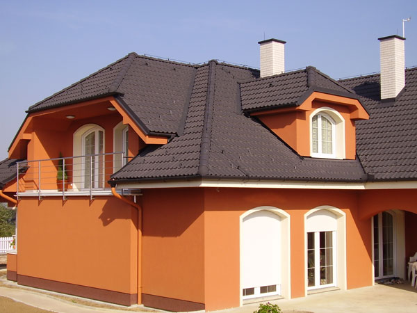 30 – ročná záruka na betónové doplnky i základné škridly