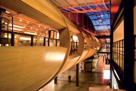 britsky architekt peter gamble pozyvame ludi naspat do prirody