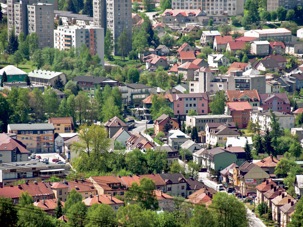 cadca centrum kysuc spestrou mozaikou ponuky