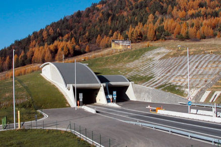 Dopravné tunely na území Slovenska