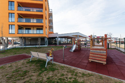 image 100893 25 v1