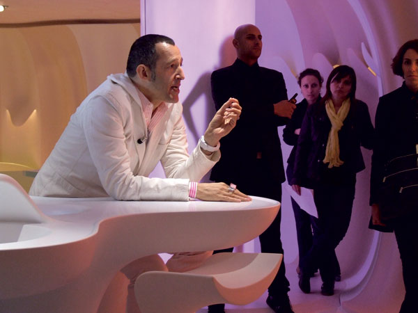 Karim Rashid: Dizajnom bojujem proti predsudkom