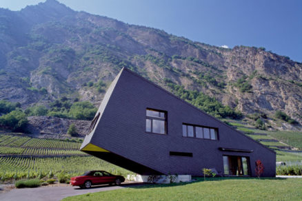 Kontajner, ktorý spadol z neba