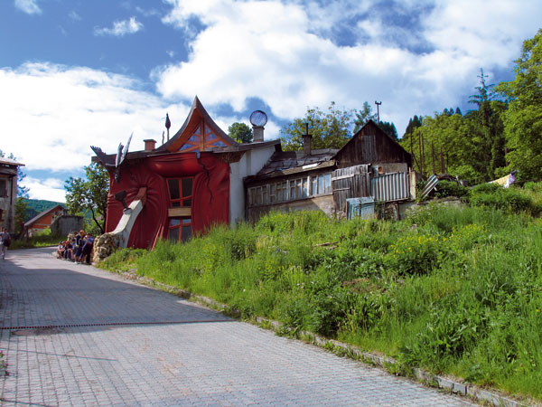 Počiny a prečiny