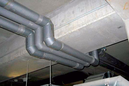 Pozinkované potrubia vodovodov v budovách
