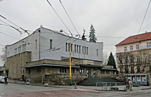rekonstrukciou neologickej synagogy ziska zilina kunsthalle