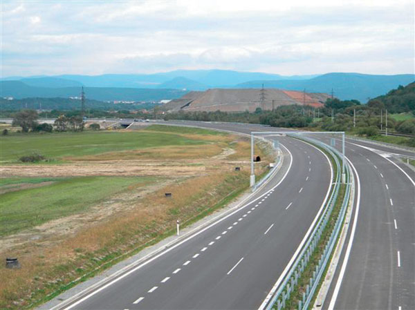 Rýchlostná cesta R1 Žarnovica – Šášovské Podhradie, II. etapa